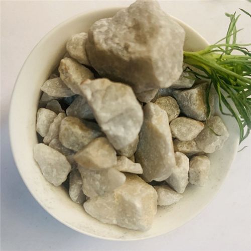 多年來(lái)與科研單位合作,不斷產(chǎn)品結(jié)構(gòu),為拓展市場(chǎng),由原來(lái)單 一的濾料銷