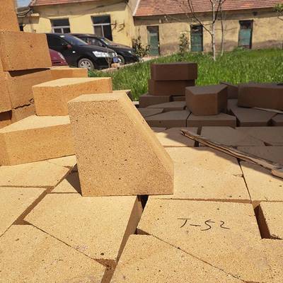 【山東瑞耐粘土耐火磚 工業窯爐用磚 斧磚 煙筒用圖片】山東瑞耐粘土耐火磚 工業窯爐用磚 斧磚 煙筒用